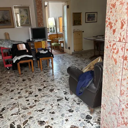 Leti Luxury Bolonia